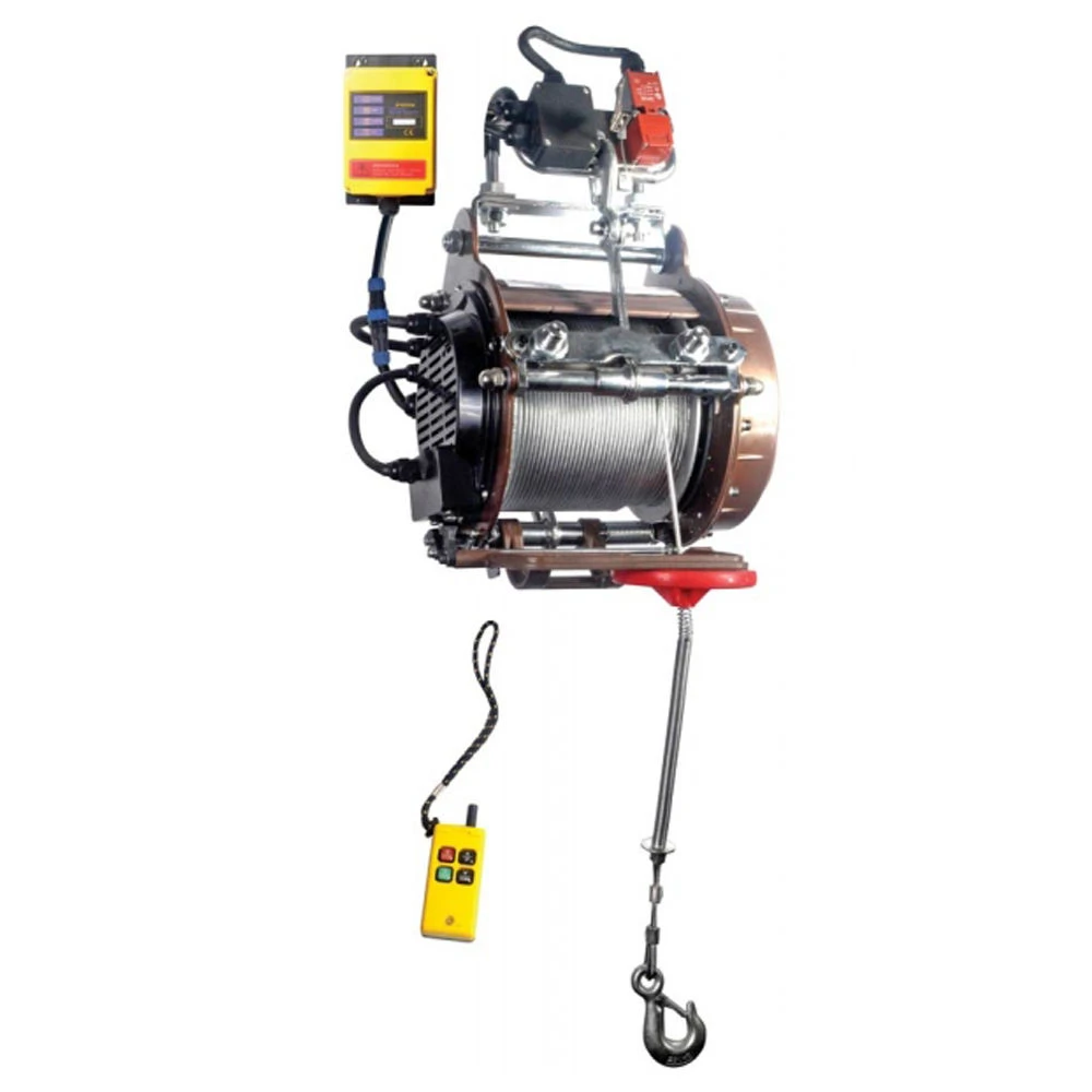 Warrior Scaffold Hoist 800kg (230V)