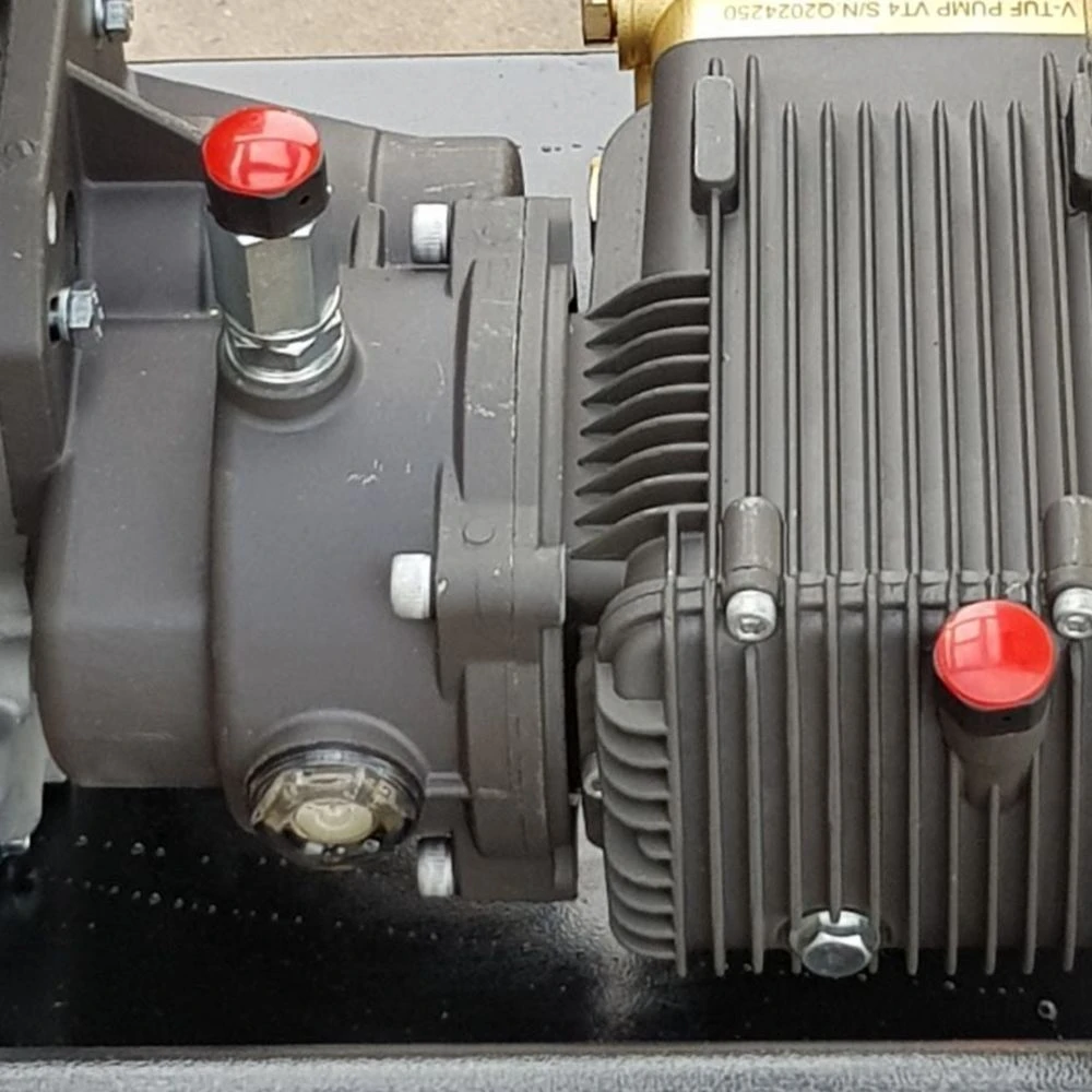 V-TUF Torrent 3RGB 275BAR 15L/min 15HP Electric Start Industrial Petrol Pressure Washer - Image 7